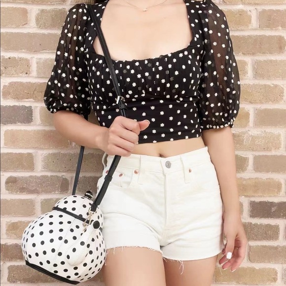 Kate Spade Alice in Wonderland Tea Pot Party Teapot Polka Dot Crossbody Bag - Picture 2 of 9